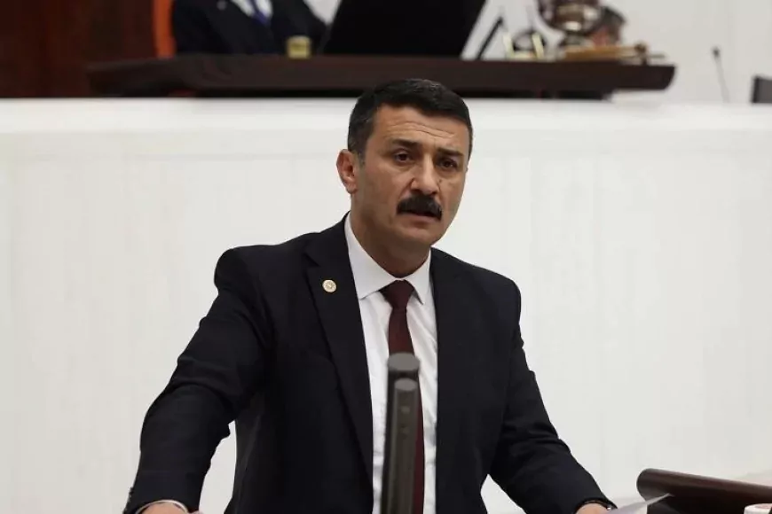 İYİ Parti Bursa Milletvekili Selçuk Türkoğlu: 'Sağlık sisteminde hasta müşteri, hastane ticarethane oldu'