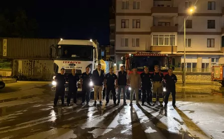 Düzce’den İzmir’e Dayanışma Eli: Seferihisar’daki Yangına İtfaiye Desteği