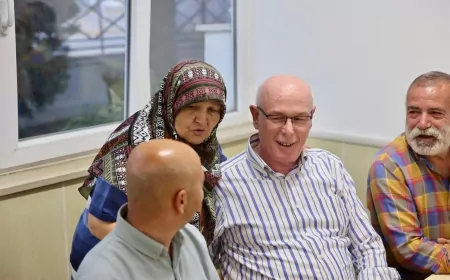 Başkan Kazım Kurt’tan Muharrem İftarında Birlik ve Eşitlik Mesajı: “Hedef Eşit Yurttaşlıktır”