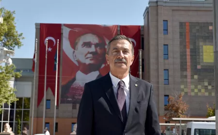 Başkan Ahmet Ataç’tan 15 Temmuz Mesajı: “Türk Milleti Hiçbir Otoriteye Boyun Eğmez”