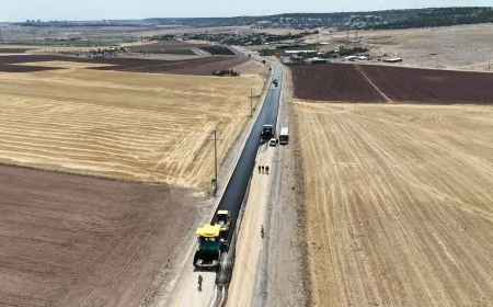 Eskişehir Büyükşehir Belediyesi Gece Gündüz Yol Mesaisinde