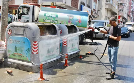 Giresun’da Yaz Temizliği: Konteynerler Dezenfekte Ediliyor