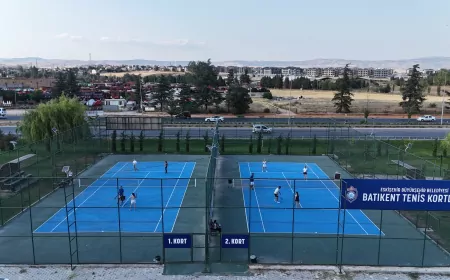 Batıkent Tenis Kortları’nda Spor ve Eğitim Keyfi Devam Ediyor