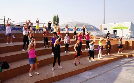 Kadınlar Zumba ile Hem Spor Yapıyor Hem Eğleniyor