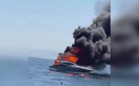 Kınalıada Açıklarında Teknede Yangın: Yolcular Denize Atladı