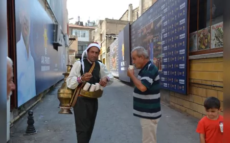 Nevşehir Belediyesi’nden Sıcakta Serinleten Limonata İkramı