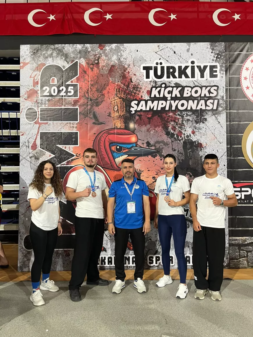Kick Boks Şampiyonası’nda Türkiye Üçüncülüğü Sakarya’ya