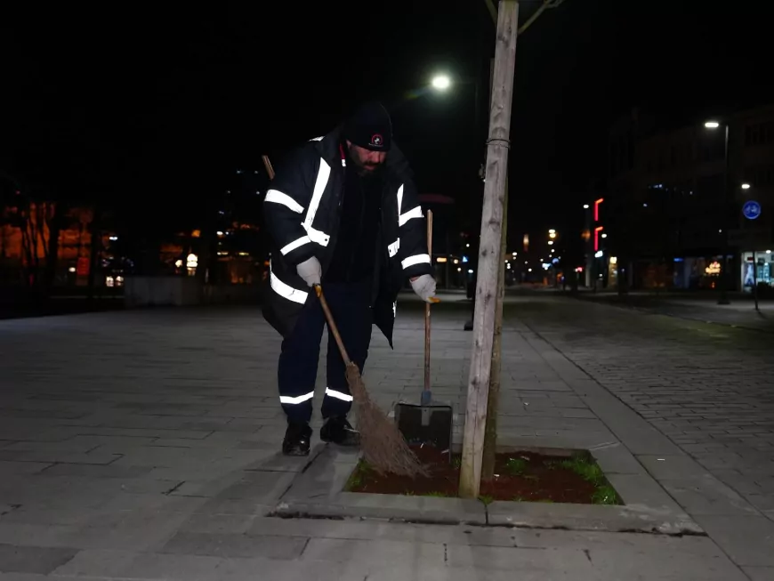 Düzce Belediyesi'nden Temizlikte Yoğun Mesai: 6 Ayda 33.500 Ton Atık Bertaraf Edildi