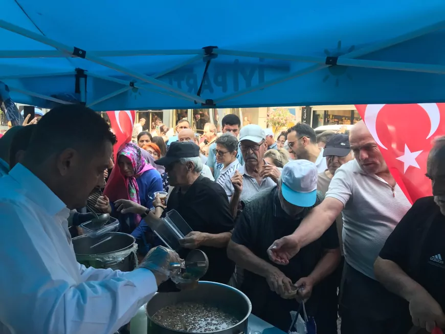 İYİ Parti’den Aşure Günü Mesajı: “Birlikte Varız, Adaletin ve Mazlumun Yanındayız”