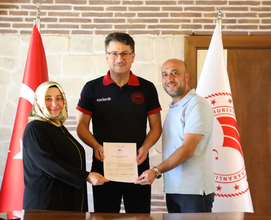 Köyüne Dönen Kadına Devlet Desteği: Emine Cavit Üretime Güç Kattı