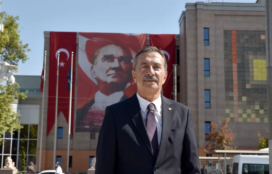 Başkan Ahmet Ataç’tan 15 Temmuz Mesajı: “Türk Milleti Hiçbir Otoriteye Boyun Eğmez”