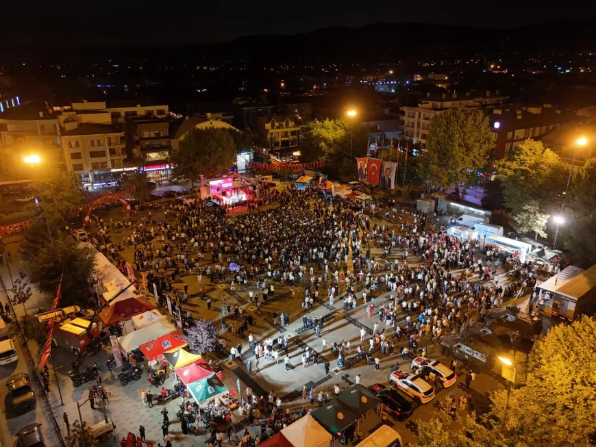 Düzce’de 15 Temmuz’un 9. Yılında Duygu Dolu Anma Töreni