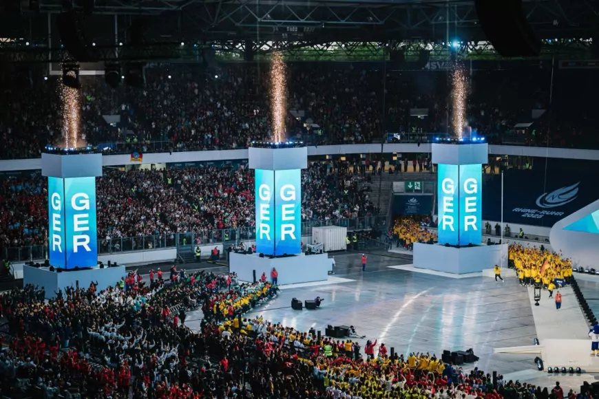 FISU Dünya Üniversite Yaz Oyunları Başladı, İzmirli Sporcular Ay-Yıldız İçin Sahada