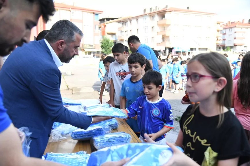 Pursaklar’da Yaz Spor Okullarıyla Binlerce Çocuk Sporla Buluşuyor