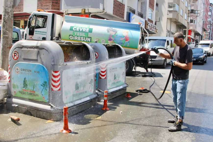 Giresun’da Yaz Temizliği: Konteynerler Dezenfekte Ediliyor