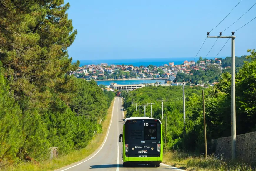 800CK Sahil Hattına Yoğun İlgi: 1 Ayda 46 Bin Kişi Mavi Bayraklı Plajlara Ulaştı