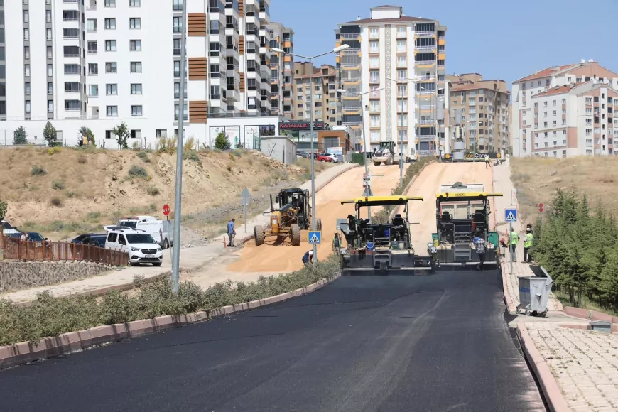 Başkan Şerifoğulları Yol Çalışmalarını Yerinde İnceledi