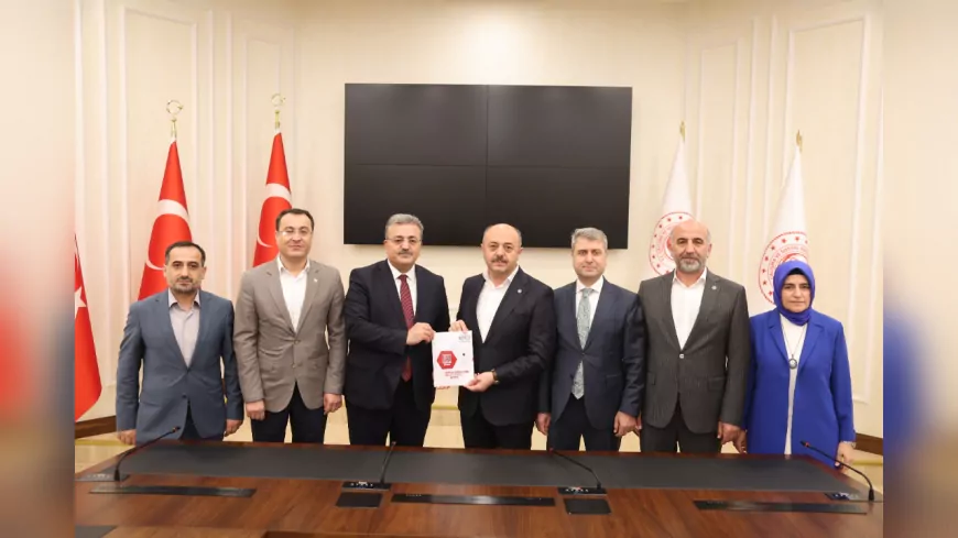 Eğitim-Bir-Sen’den Toplu Sözleşme Masasına 93 Maddelik Teklif