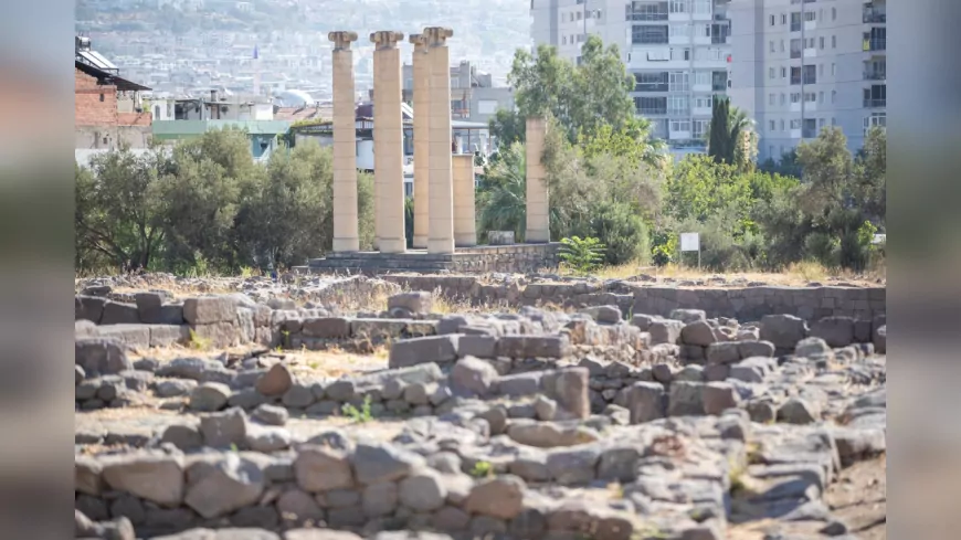Başkan Tugay, Smyrna Kazı Alanını İnceledi