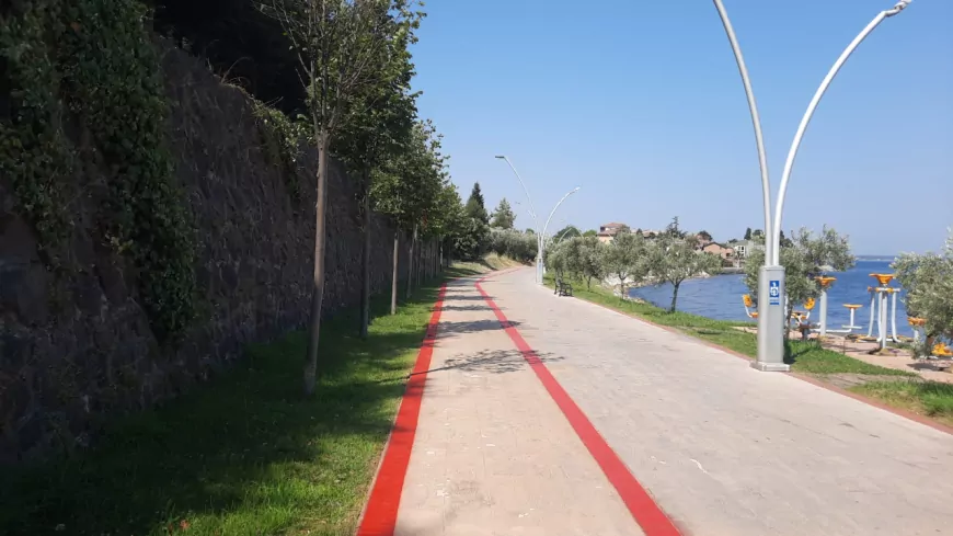 Büyükşehir Belediyesi'nden Bisikletlilere Güvenli Ulaşım Adımı: Yol Çizgileri Yenileniyor