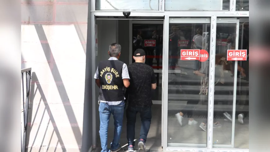 Eskişehir’de Sahte Kimlikle Arsa Dolandırıcılığı: 7 Şüpheli Gözaltında
