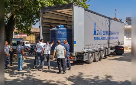 İzmir Büyükşehir’den Yangın Mağduru Üreticilere Su Deposu Desteği