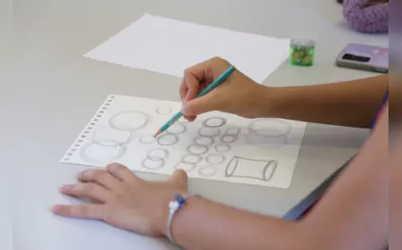 Sanat Sokağı’nda Karakalem Atölyeleri Başladı