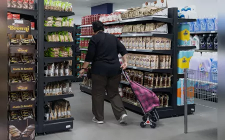 İZMAR Mağazaları İzmir’de Büyük Beğeni Topladı