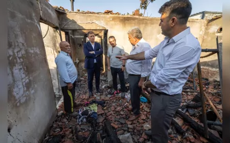 Başkan Tugay’dan Yangın Mağduru Aileye Destek: “Evi de Yeniden Yapacağız”