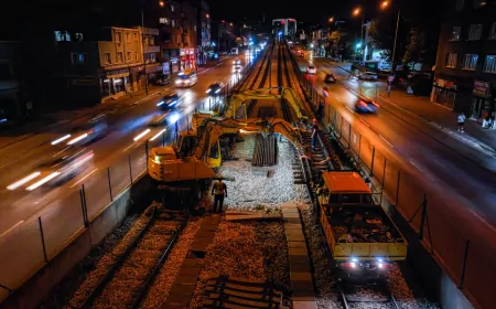 BursaRay Gökdere Viyadüğü'nde 17 Yıl Sonra İlk Bakım: Konforlu Ulaşım İçin Gece Mesaisi