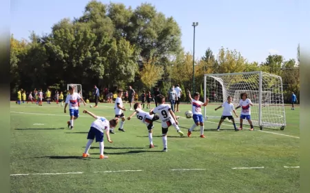 Eskişehir’de Zafer Bayramı’na Özel Futbol Şenliği