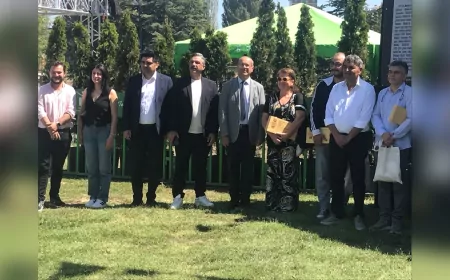 Şeref Burak Özaydemir: “Pişmiş Toprak Sempozyumu, Sanayi ile Sanatın Buluşma Noktasıdır”