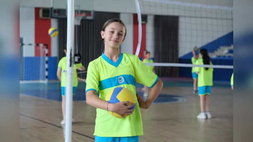 Odunpazarı Belediyesi Yaz Voleybol Okulu'na Yoğun İlgi: 205 Minik Sporcu Sahada