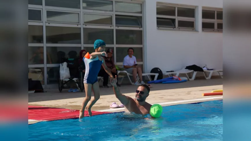 Antalya’da Özel Bireyler Yüzme Kurslarıyla Hem Güçleniyor Hem Eğleniyor
