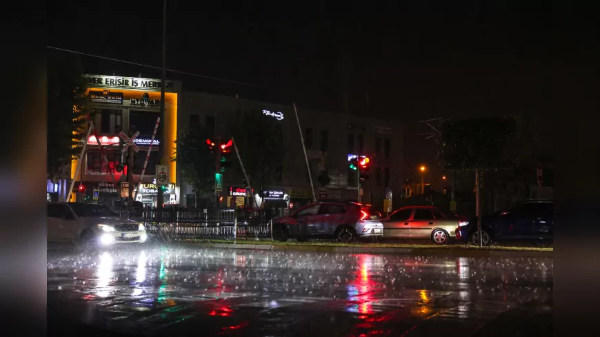 Sakarya’da Sağanak Yağış 45 Kilogram Su Bıraktı