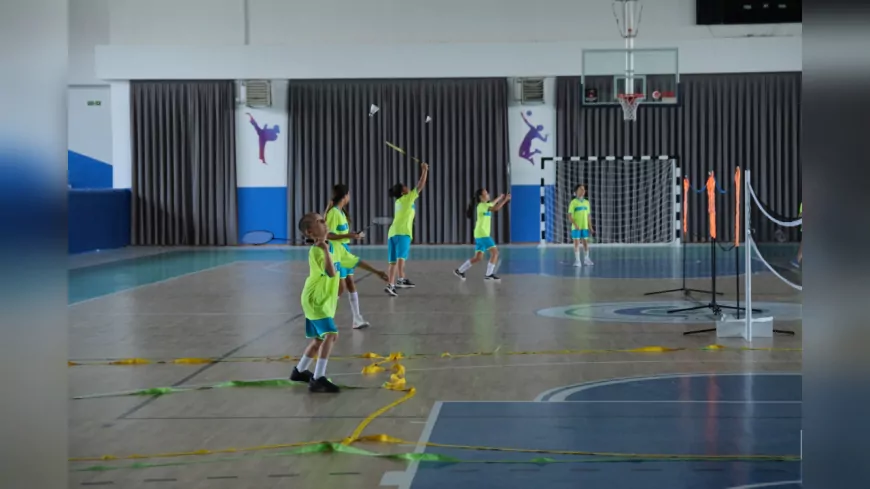 Badminton Okulu’nda Minikler Hem Öğreniyor Hem Eğleniyor