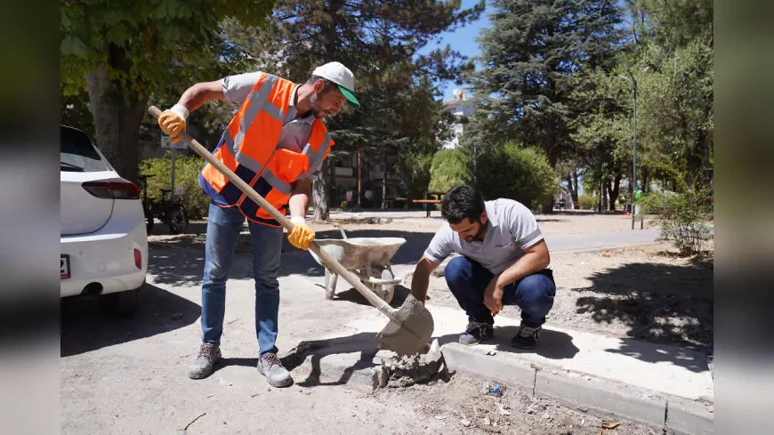 Tepebaşı’nda Yeşil Alan Çalışmaları Devam Ediyor