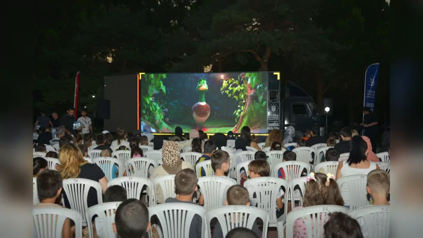 Bursa’da Çocuklara Özel Çizgi Film Gecesi: “Birlikte Daha Güçlüyüz”