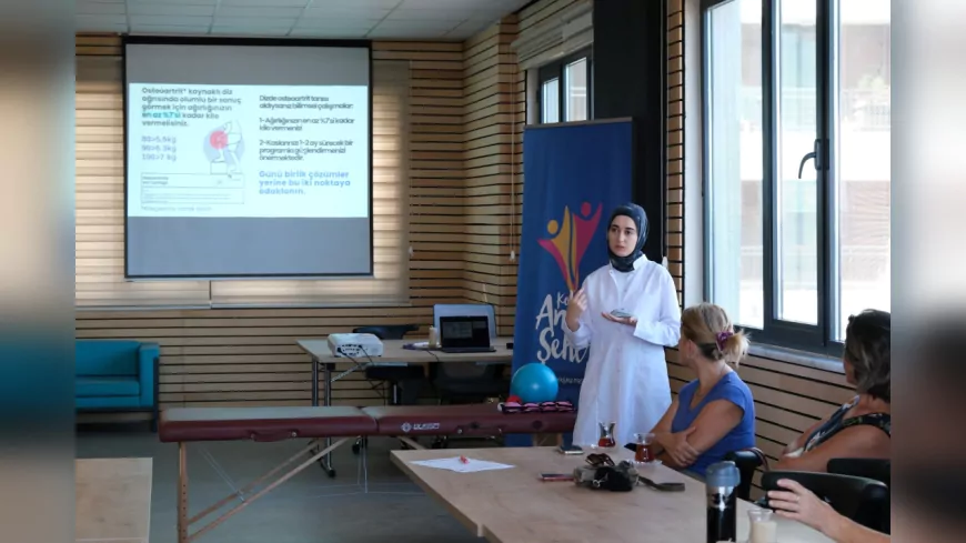Kocaeli Büyükşehir’den Kadınlara Diz Sağlığı Semineri