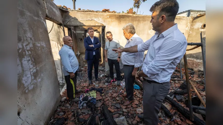 Başkan Tugay’dan Yangın Mağduru Aileye Destek: “Evi de Yeniden Yapacağız”