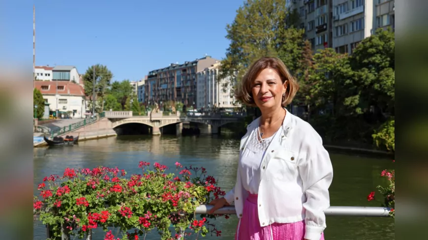 Başkan Ayşe Ünlüce’den Üniversiteli Gençlere: “Eskişehir Artık Sizin de Şehriniz”