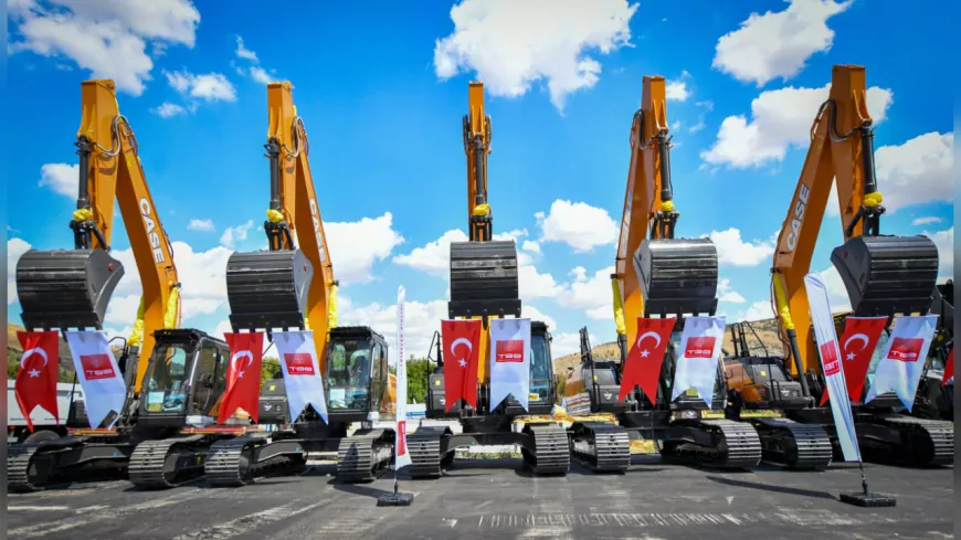 Başkan Ayşe Ünlüce, Ankara’daki Araç Teslim Törenine Katıldı