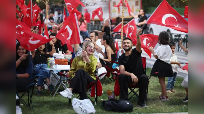 Odunpazarı’nda 30 Ağustos Zaferi Açık Hava Sinemasıyla Kutlandı