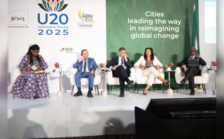 Başkan Tugay, U20 Zirvesi'nde İzmir’in Sosyal Dayanışma Projelerini Anlattı