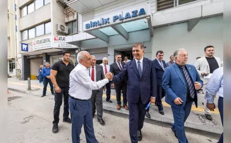 Başkan Tugay’dan Esnafa Net Mesaj: “Bütün Sorunların Üzerine Kararlı Şekilde Gidiyoruz”