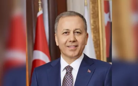 Şehit Yakınlarının Umre Ziyareti Tamamlandı: Dualarla Yurda Döndüler