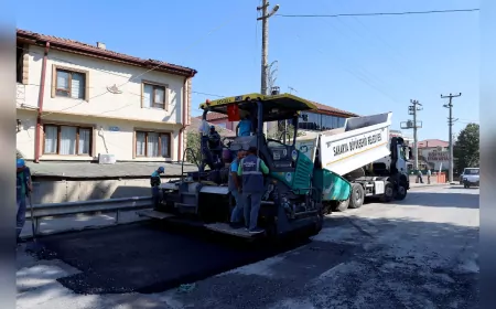 Kazımpaşa’nın Ana Arteri 2.500 Ton Asfaltla Yenileniyor