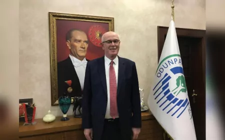 Kazım Kurt’tan Festival Eleştirilerine Yanıt: “Esnafa Zarar Değil, Eskişehirspor’a Destek Sağlıyoruz”