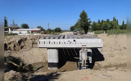 Akyazı ve Hendek’i Birbirine Bağlayan Yeniorman Köprüsü’nde Sona Gelindi