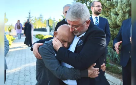 Darbukacı Gökhan’ın Neşet Ertaş Hayali Gerçek Oldu